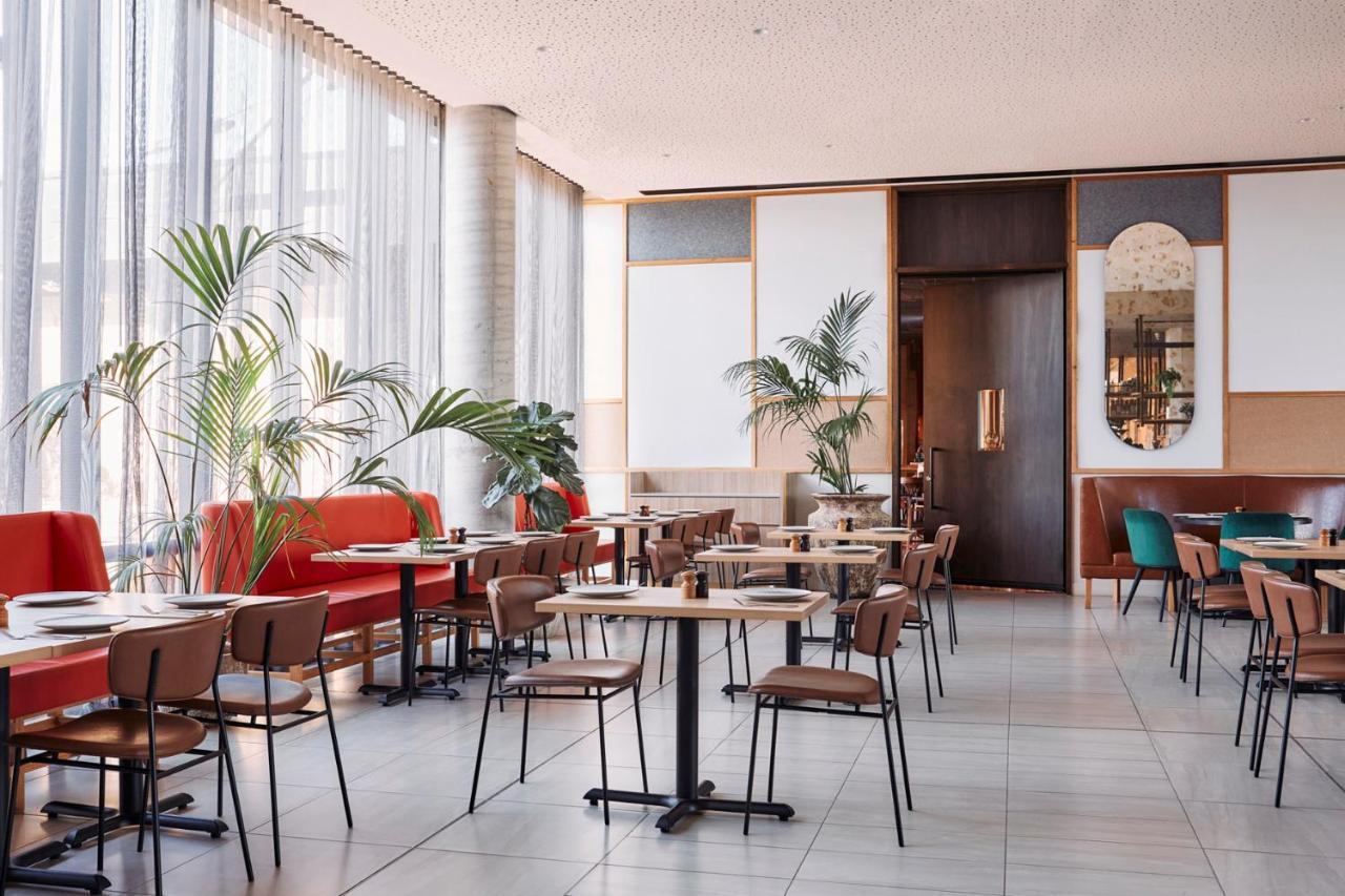 Mantra Melbourne Epping Hotel Exterior photo