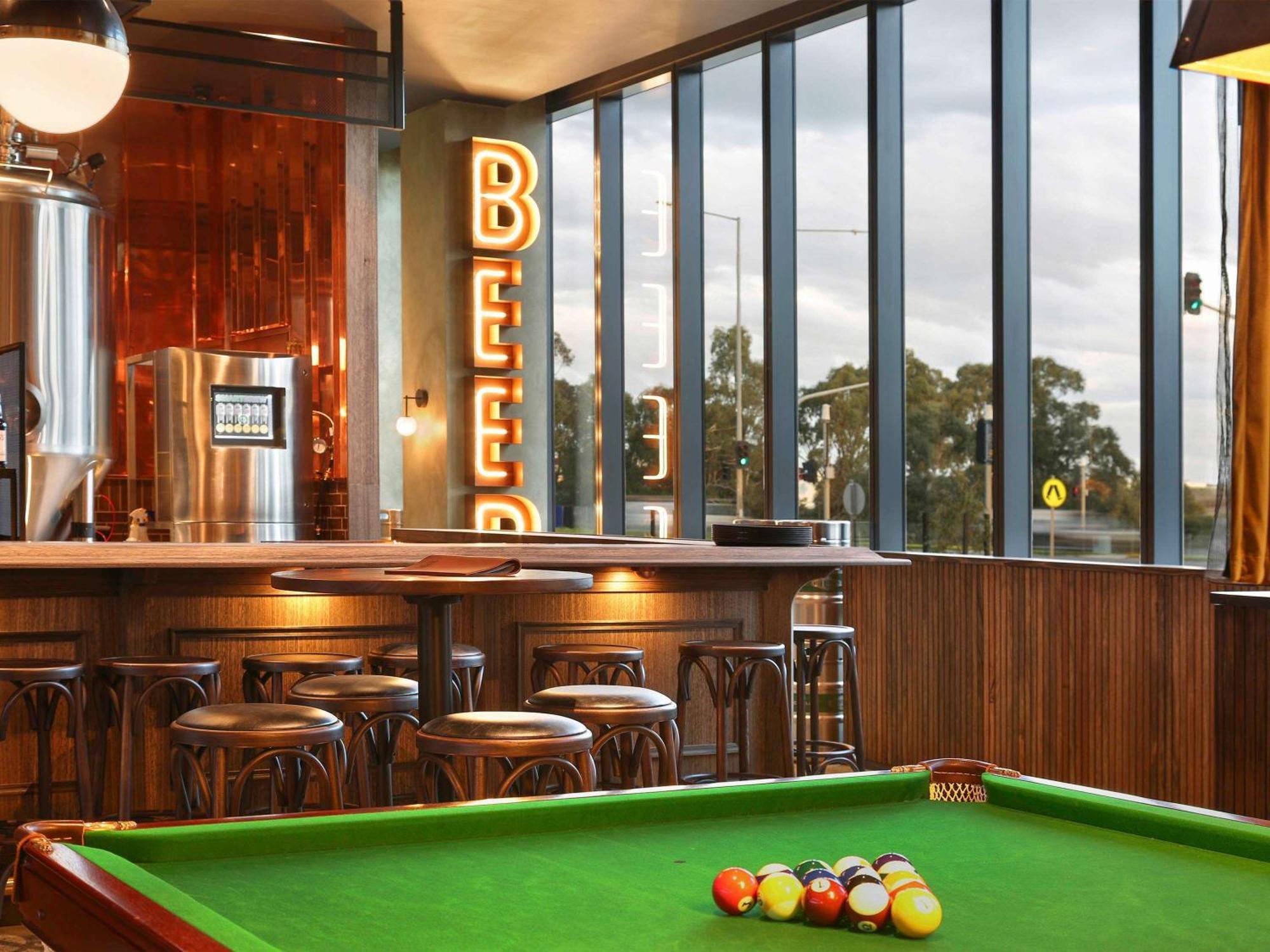 Mantra Melbourne Epping Hotel Exterior photo