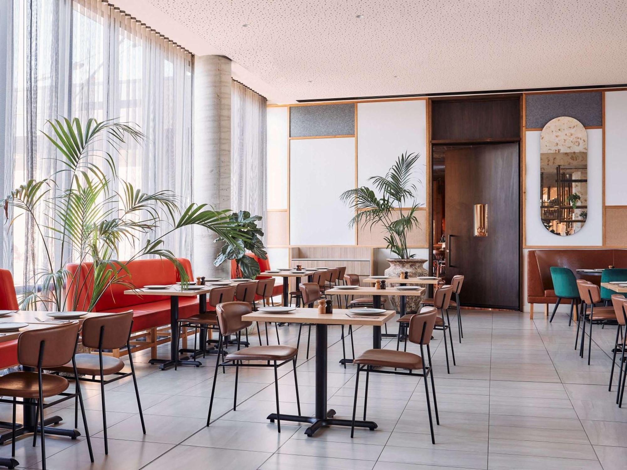Mantra Melbourne Epping Hotel Exterior photo