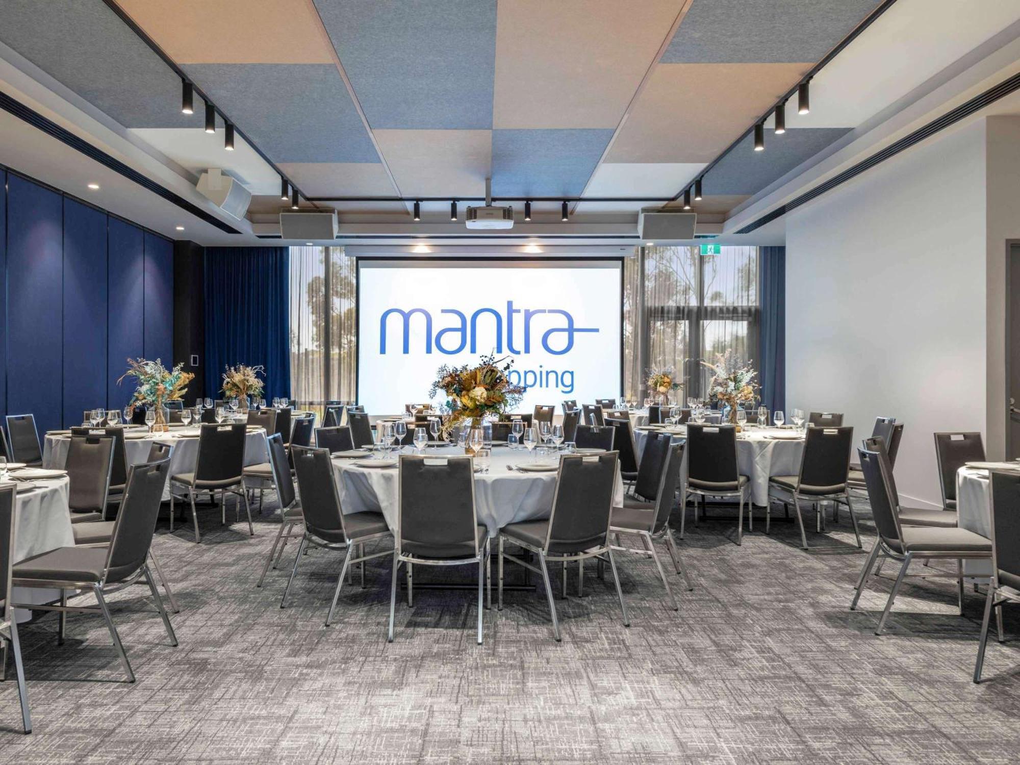 Mantra Melbourne Epping Hotel Exterior photo